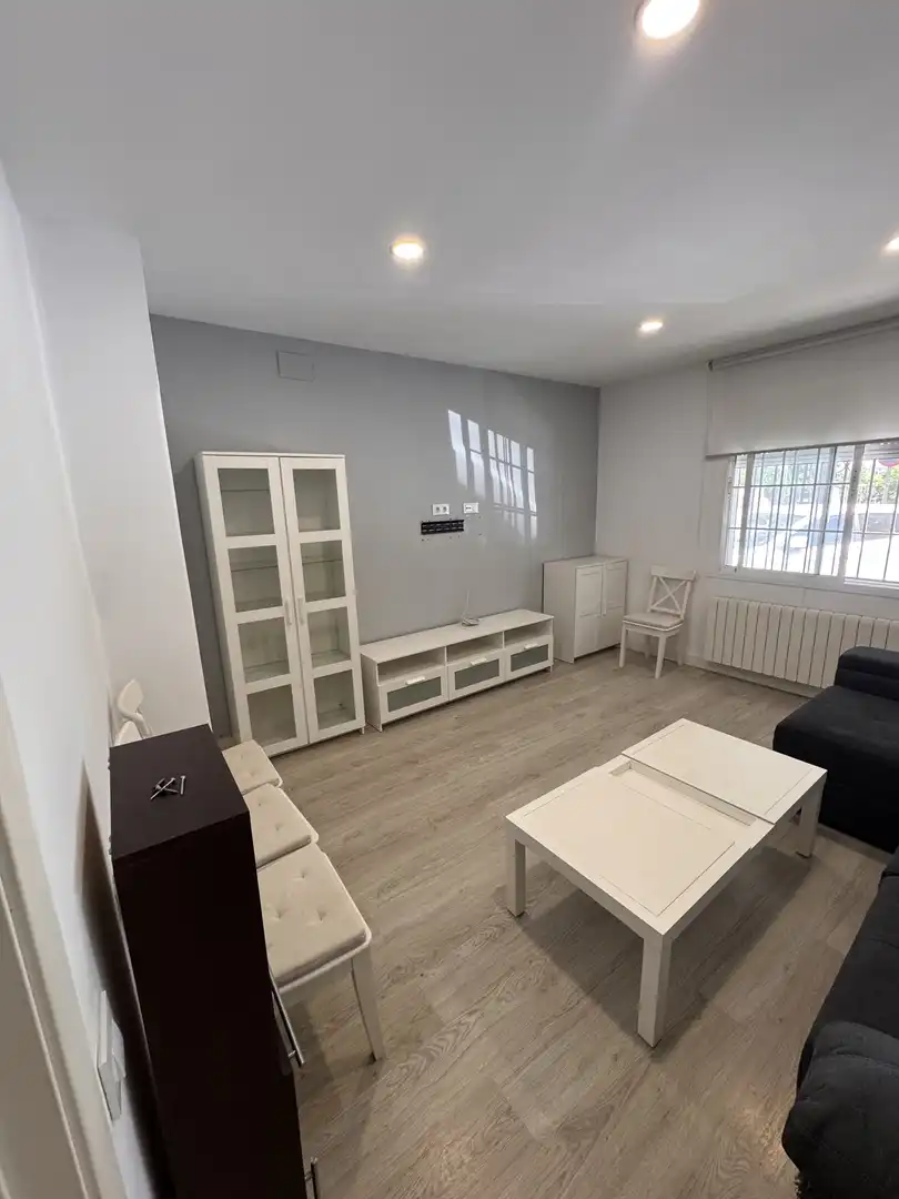 Flat for rent in Grupos José Antonio, 2, Santa Marina