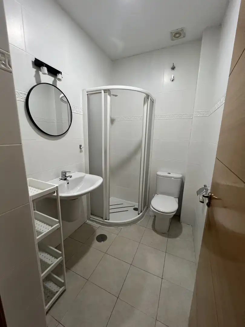 Bathroom of Flat for rent in Villarrobledo  with Air Conditioner, Heating and Furnished