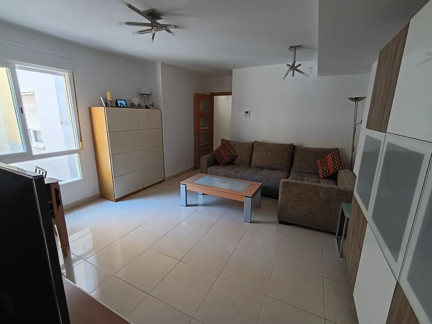 Flat for sale in Calle Martínez Maldonado, 18, Los Castillejos - La Trinidad Living room of Flat for sale in Málaga Capital with Air Conditioner