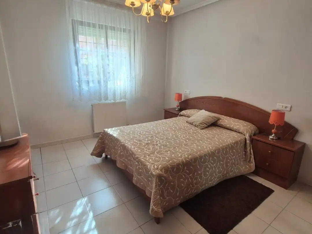 Flat for rent in Paseo Luis Cortés, 49, Tejares - Chamberí - Alcades Bedroom of Flat for rent in Salamanca with Heating, Swimming Pool and Furnished