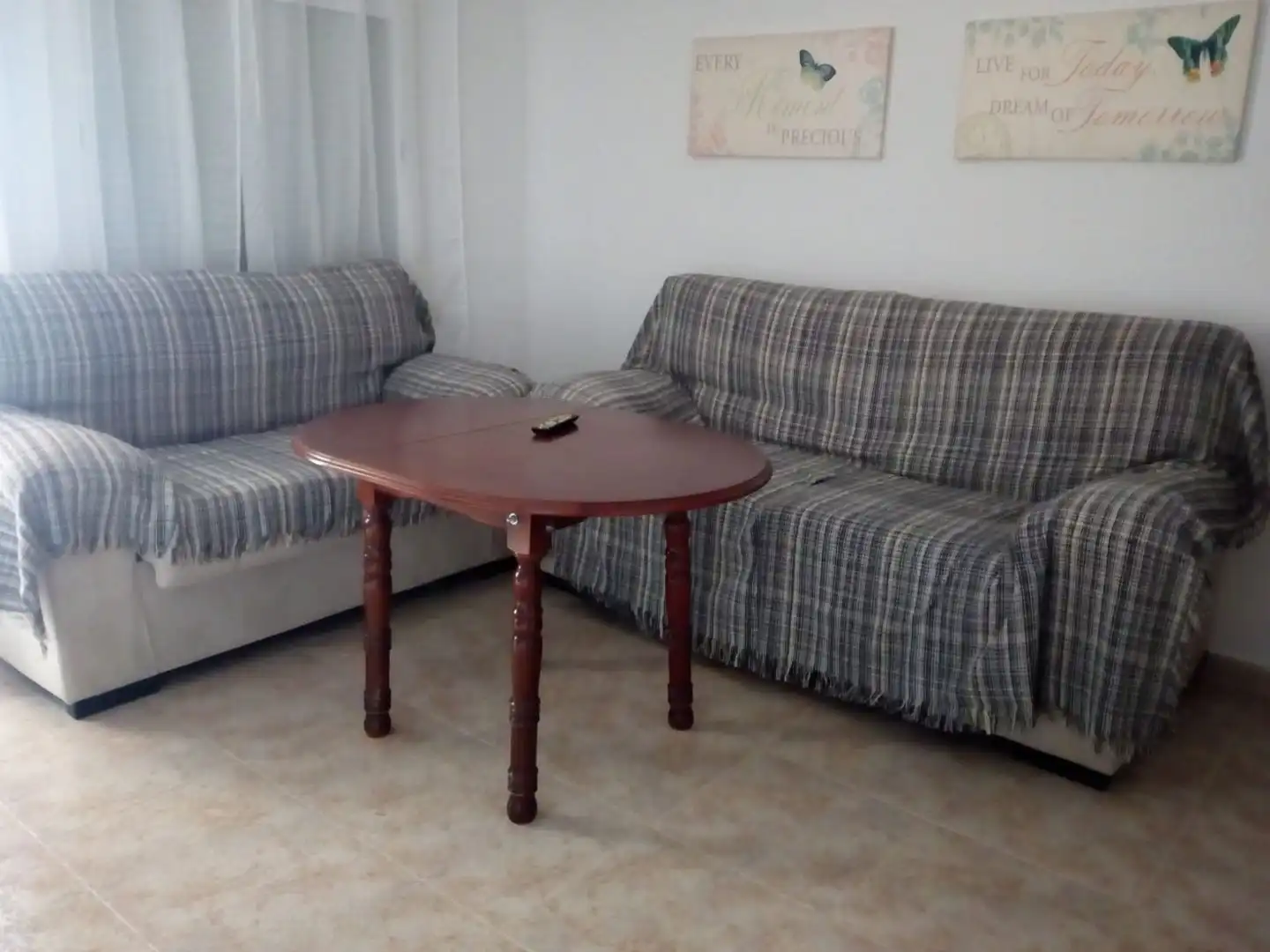 Room in Calle Nicolás López de Velasco, 17, Santa Marina