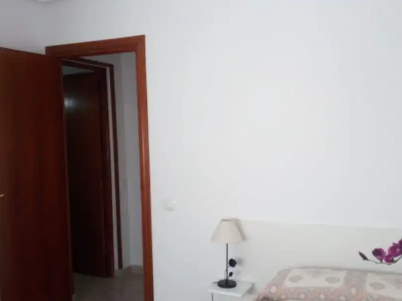 Room in Calle Nicolás López de Velasco, 17, Santa Marina