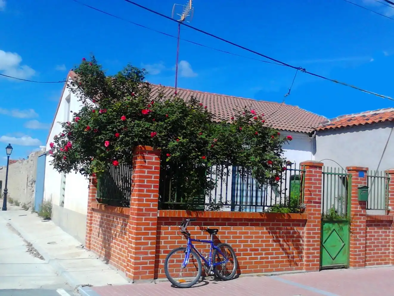 Casa adosada en venda a Avenida Concentración Parcelaria, 36, Fontiveros Casa adosada en venda a Avenida Concentración Parcelaria, 36, Fontiveros