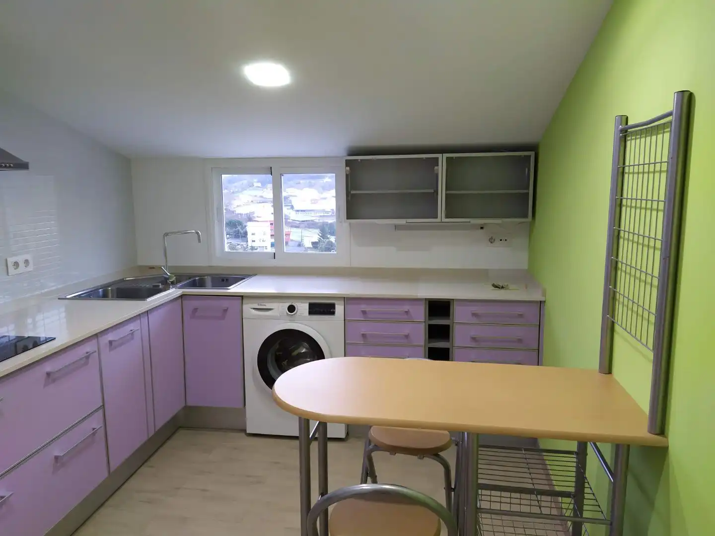 Attic for rent in Rúa de Puente la Reina, 29, Concheiros - Fontiñas Attic for rent in Rúa de Puente la Reina, 29, Concheiros - Fontiñas