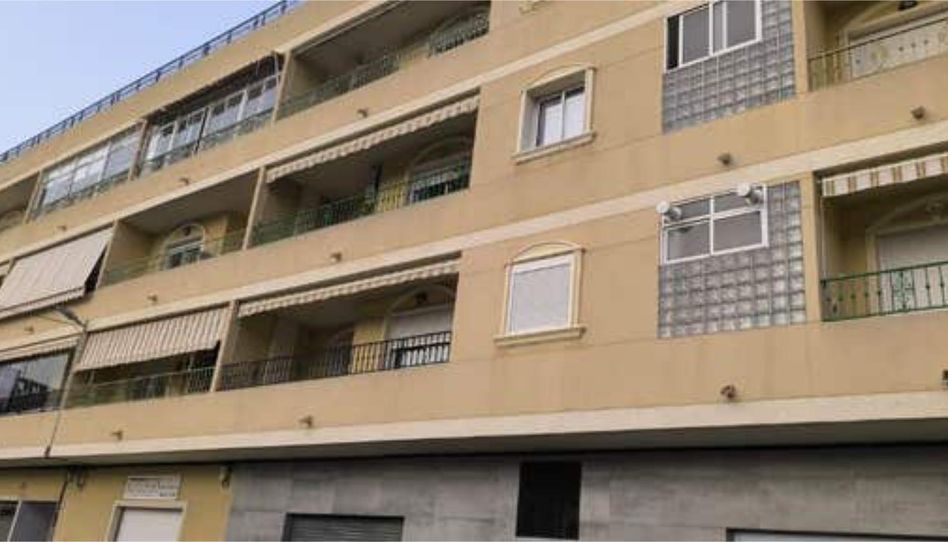 Piso en venta en Almoradí, Alicante - imagen 1 Foto 1 de Piso en venta en Almoradí, Alicante