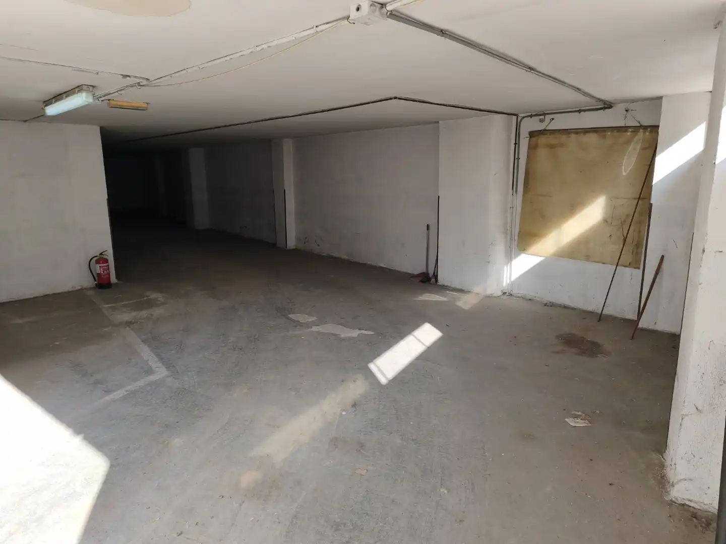 Parkplatz von Geschaftsraum zum Verkauf in Albaida