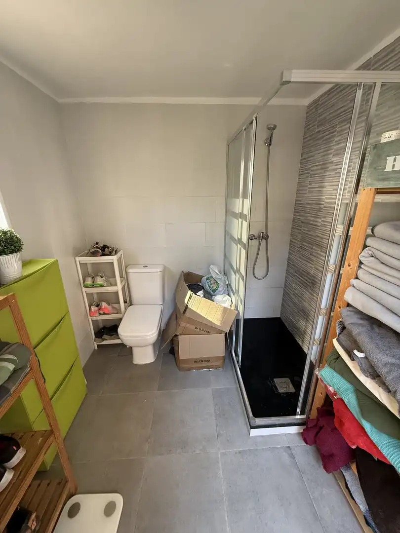 Casa adosada en venta en Avenida Manuel Rodríguez, 19, Los Almendros - El Limonero - El Tomillar Baño de Casa adosada en venta en Málaga Capital con Aire acondicionado y Terraza