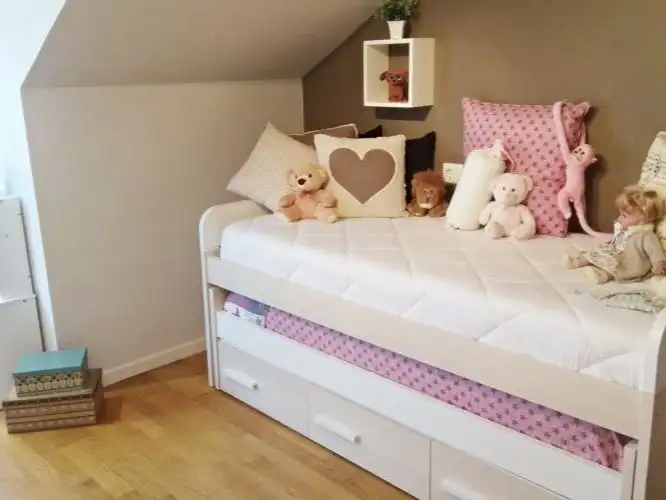 Habitación de Ático en venta en Tomiño con Calefacción, Parquet y Terraza