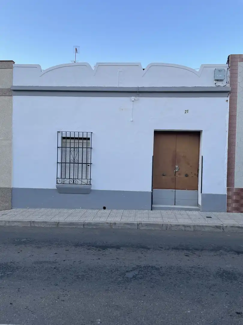 Vista exterior de Planta baja en venta en Almendralejo