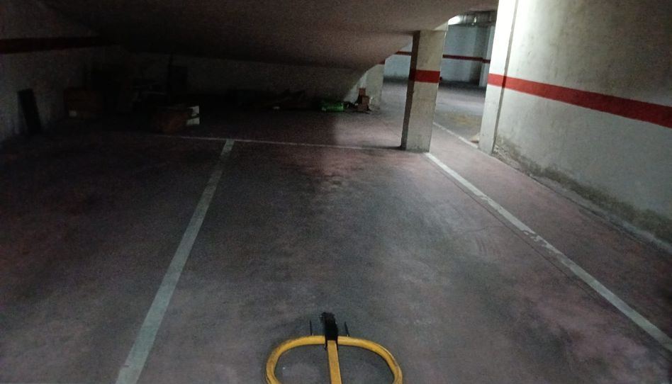 Garage zur Miete in Calle el Bierzo, 25, Capuchinos - Glorieta - Ciudad Jardín, Salamanca Capital - Bild 1 Foto 1 von Garage zur Miete in Calle el Bierzo, 25, Capuchinos - Glorieta - Ciudad Jardín, Salamanca Capital