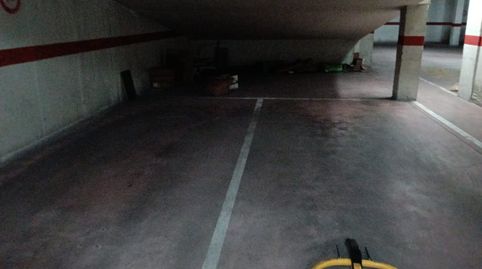 Garage zur Miete in Calle el Bierzo, 25, Capuchinos - Glorieta - Ciudad Jardín, Salamanca Capital - Bild 2 Foto 2 von Garage zur Miete in Calle el Bierzo, 25, Capuchinos - Glorieta - Ciudad Jardín, Salamanca Capital