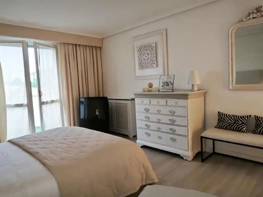 Casa o xalet en venda a Camino Urbanización el Zorongo, 1, Peña el Zorongo Dormitori de Casa o xalet en venda en Zaragoza Capital amb Aire condicionat, Terrassa i Piscina