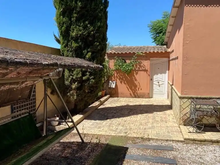 Casa o chalet en venta en Calle 4, 51, Almensilla Jardín de Casa o chalet en venta en Almensilla con Terraza y Piscina