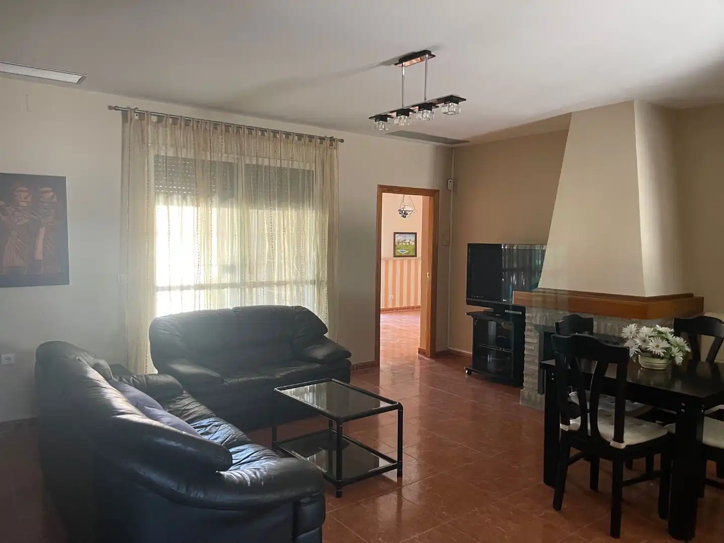 Casa o chalet en venta en Calle 4, 51, Almensilla Sala de estar de Casa o chalet en venta en Almensilla con Terraza y Piscina