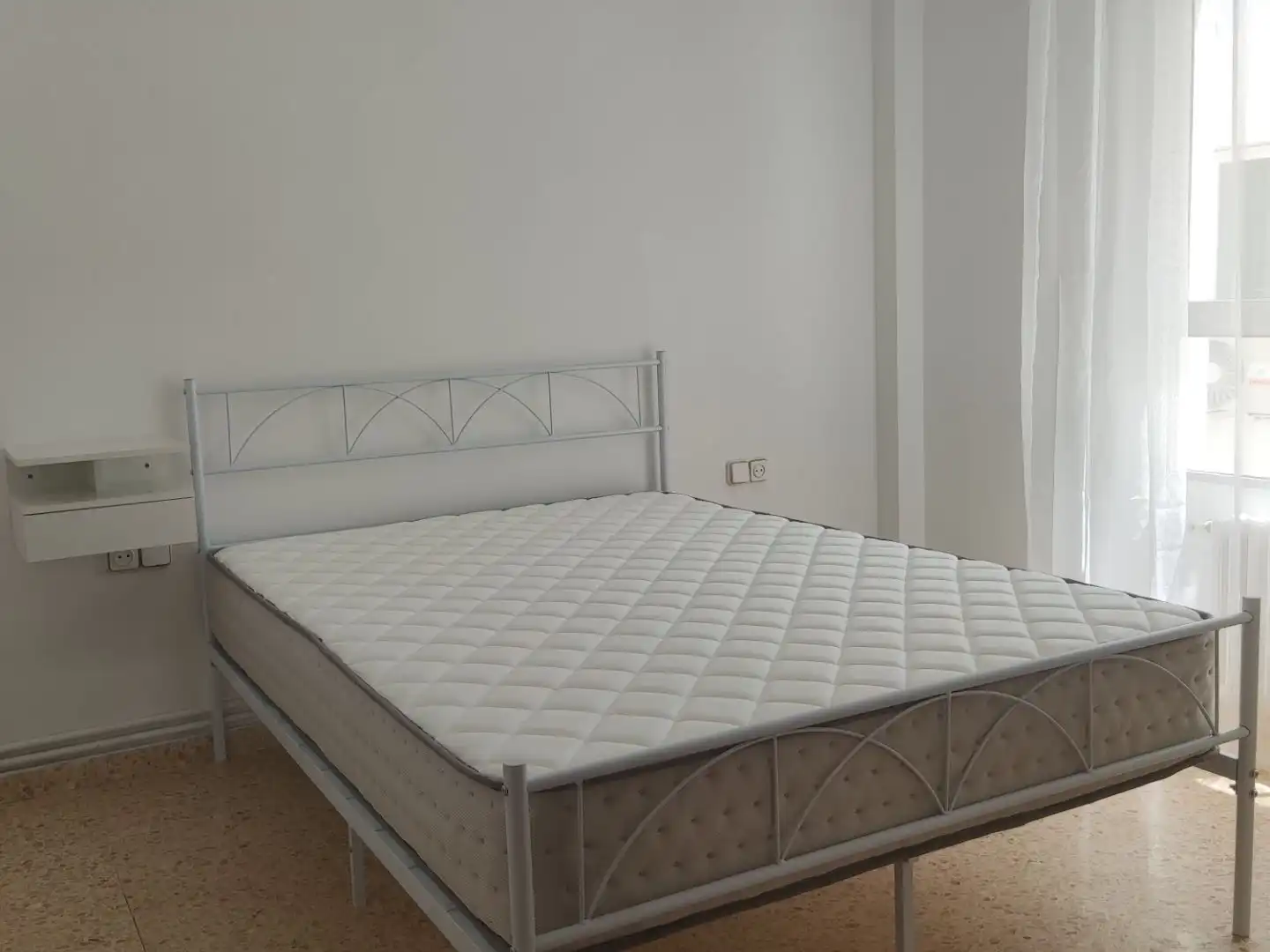 Wohnung zur Miete in Calle Concepción, 50, Albacete Capital Schlafzimmer von Wohnung zur Miete in Albacete Capital mit Balkon