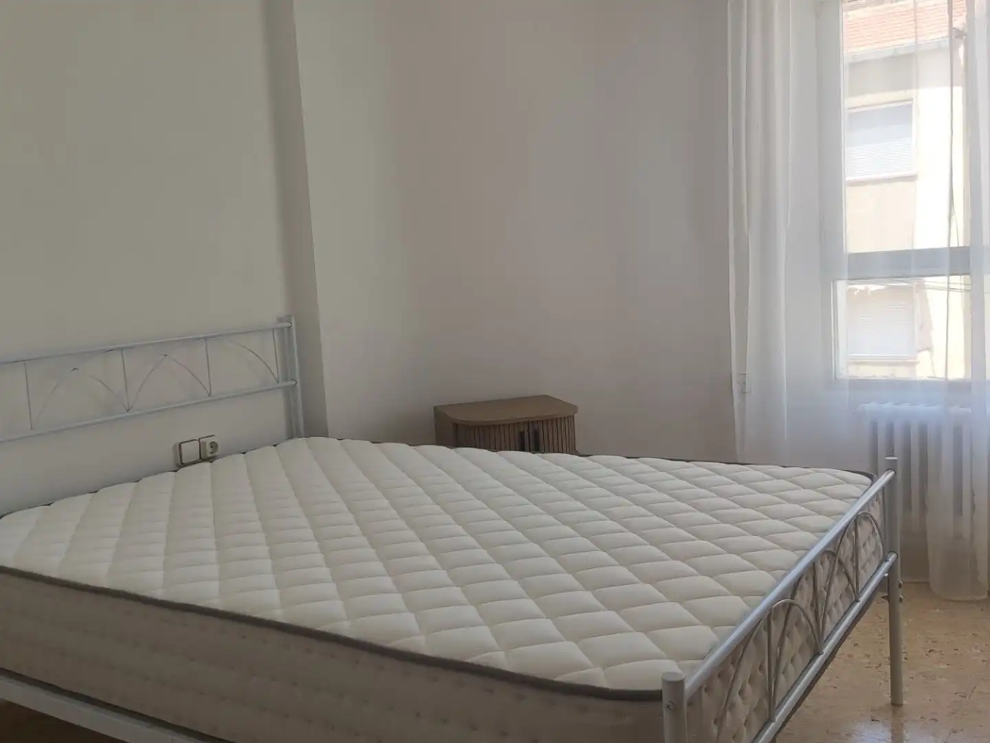 Wohnung zur Miete in Calle Concepción, 50, Albacete Capital Schlafzimmer von Wohnung zur Miete in Albacete Capital mit Balkon