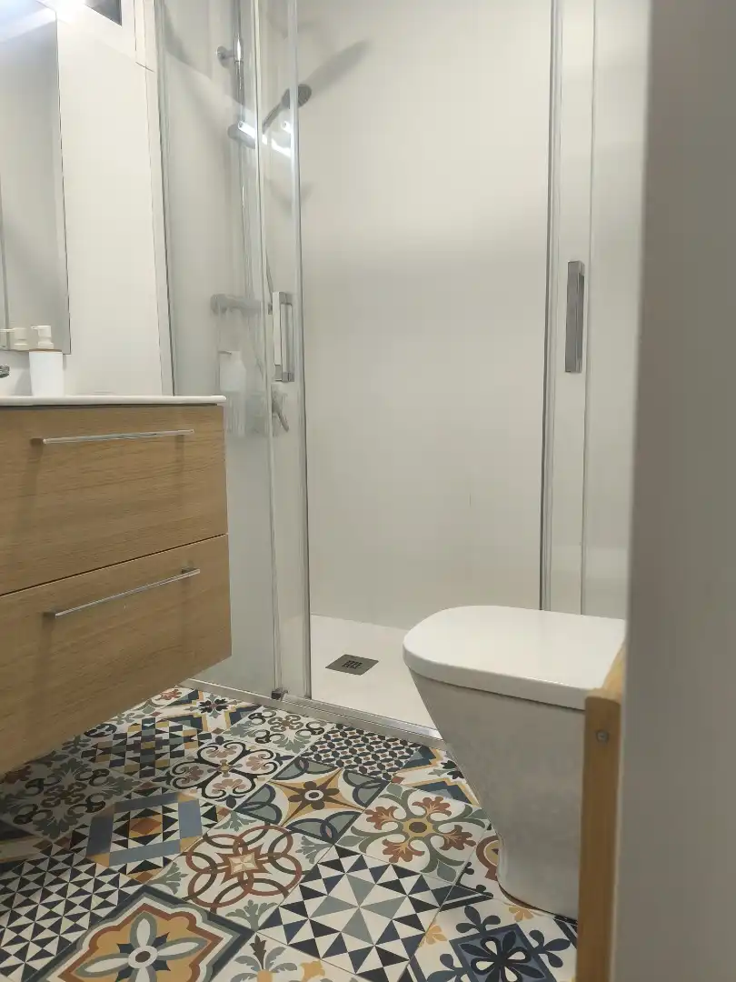 Piso en venta en Carrer Hermanos Gonzálvez Selva, 81, Carrús Este Baño de Piso en venta en Elche / Elx