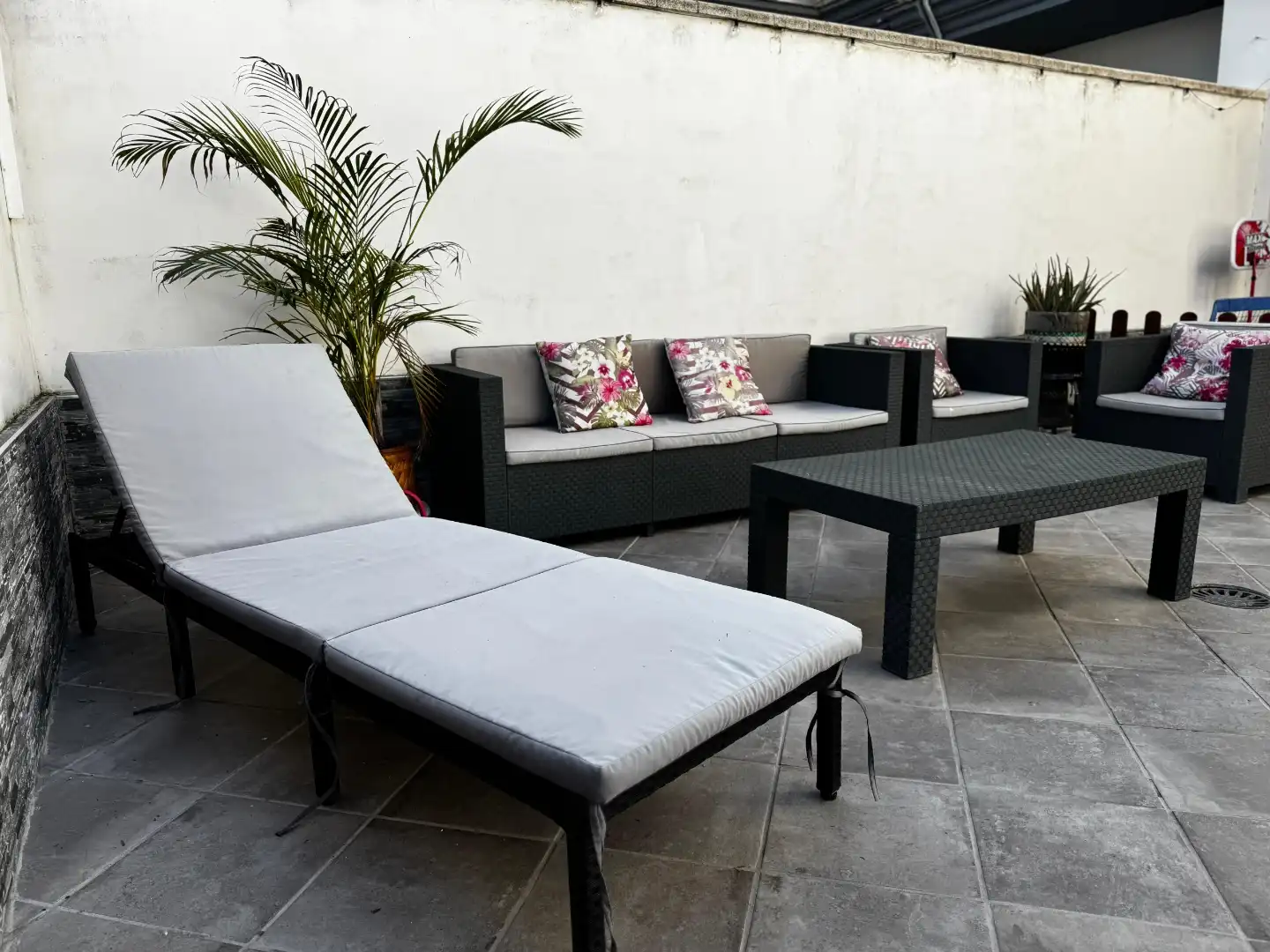 Casa adosada en venta en Calle Cigüeña, 4, Almensilla Terraza de Casa adosada en venta en Almensilla con Aire acondicionado, Calefacción y Jardín privado
