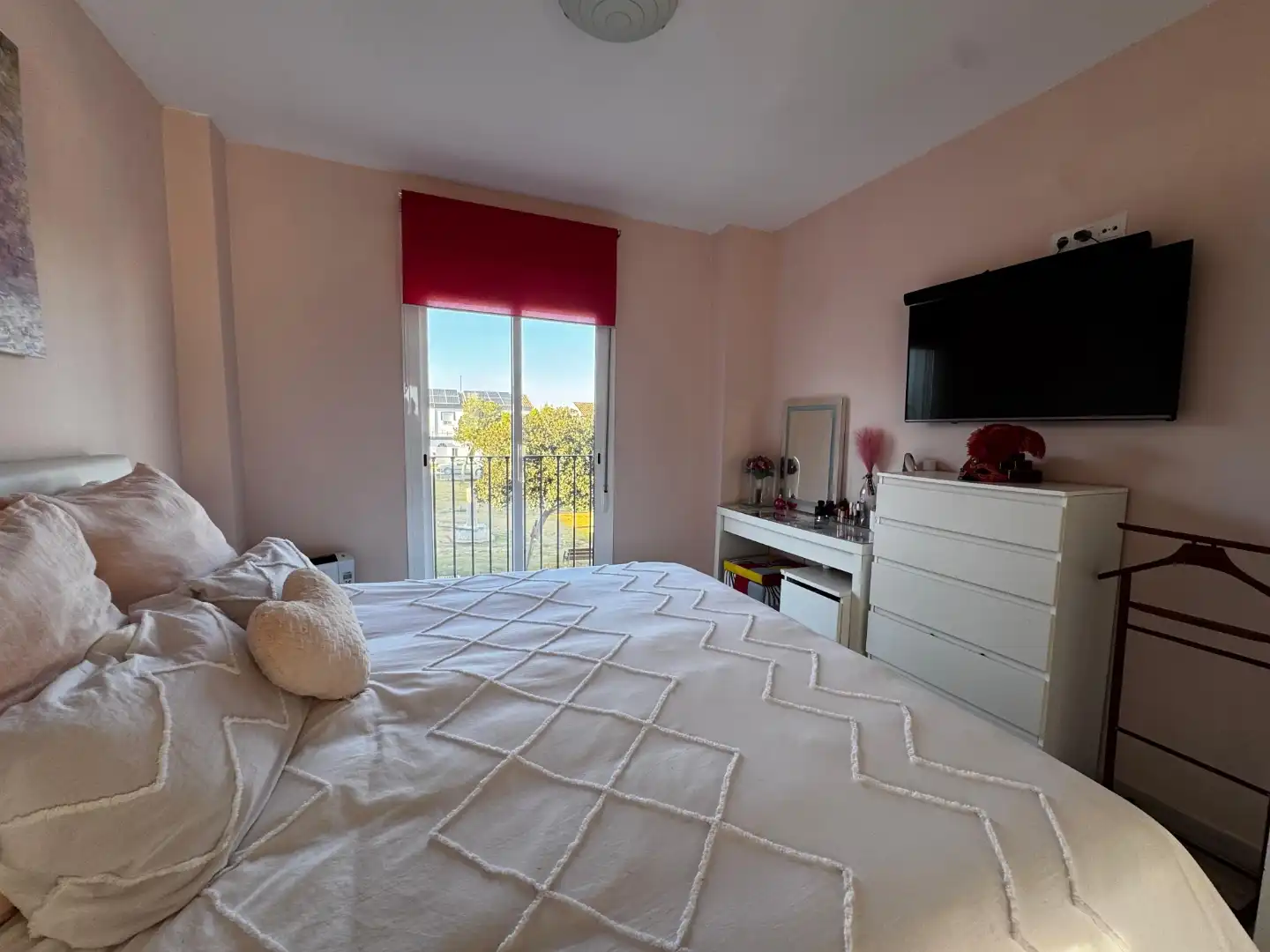 Casa adosada en venta en Calle Cigüeña, 4, Almensilla Habitación de Casa adosada en venta en Almensilla con Aire acondicionado, Calefacción y Jardín privado