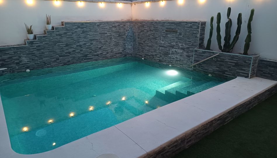 Casa adosada en venta en Calle Cigüeña, 4, Almensilla, Sevilla - imagen 1 Foto 1 de Casa adosada en venta en Calle Cigüeña, 4, Almensilla, Sevilla