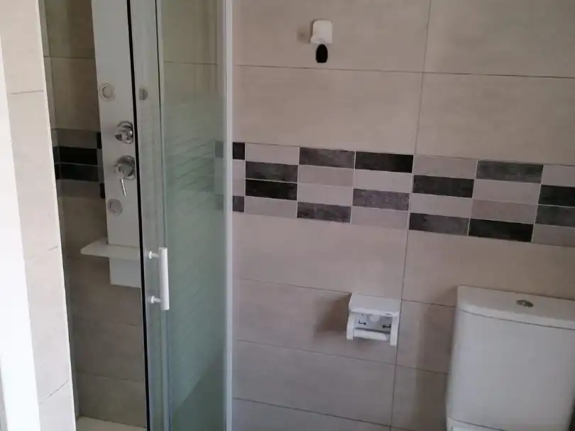 Flat for sale in Calle de las Acacias, 24, Garrido Norte Bathroom of Flat for sale in Salamanca Capital with Terrace