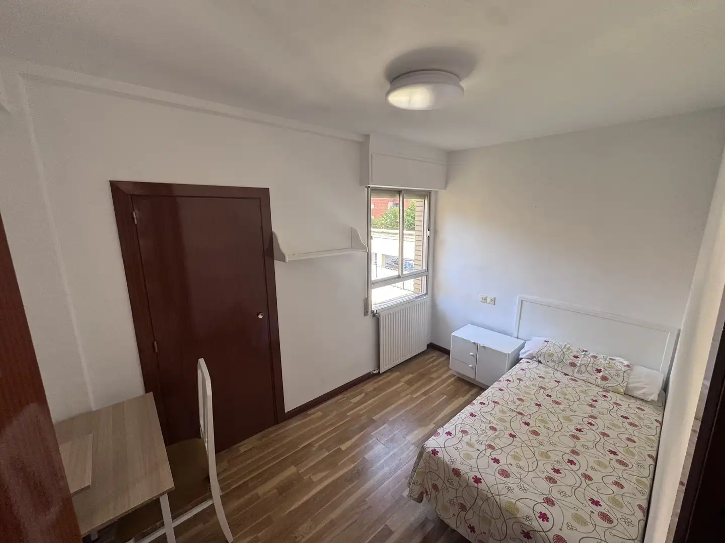 Piso de alquiler en Avenida Duques de Soria, 3, Polideportivos Asperon - Mariano Vicen Habitación de Piso de alquiler en Soria Capital con Calefacción, Parquet y Amueblado