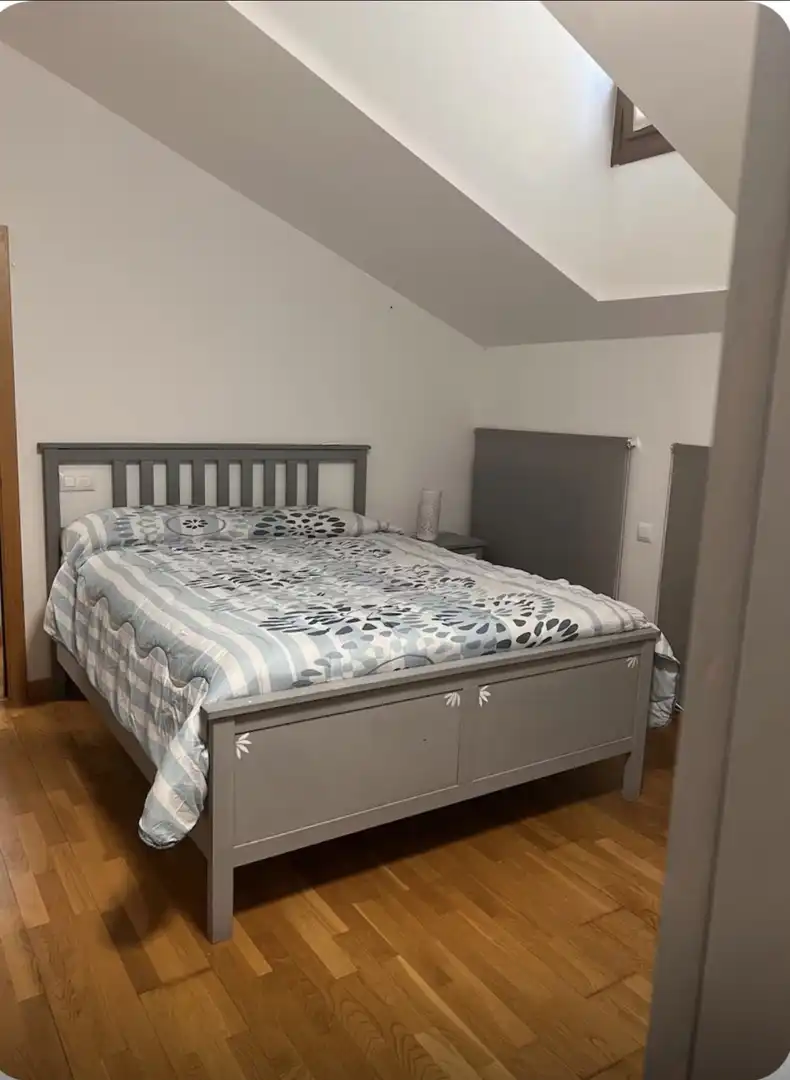 Maisonette zum Verkauf in Calle la Serna, 4, Cartes Schlafzimmer von Maisonette zum Verkauf in Cartes mit Heizung, Parkett und Abstellraum