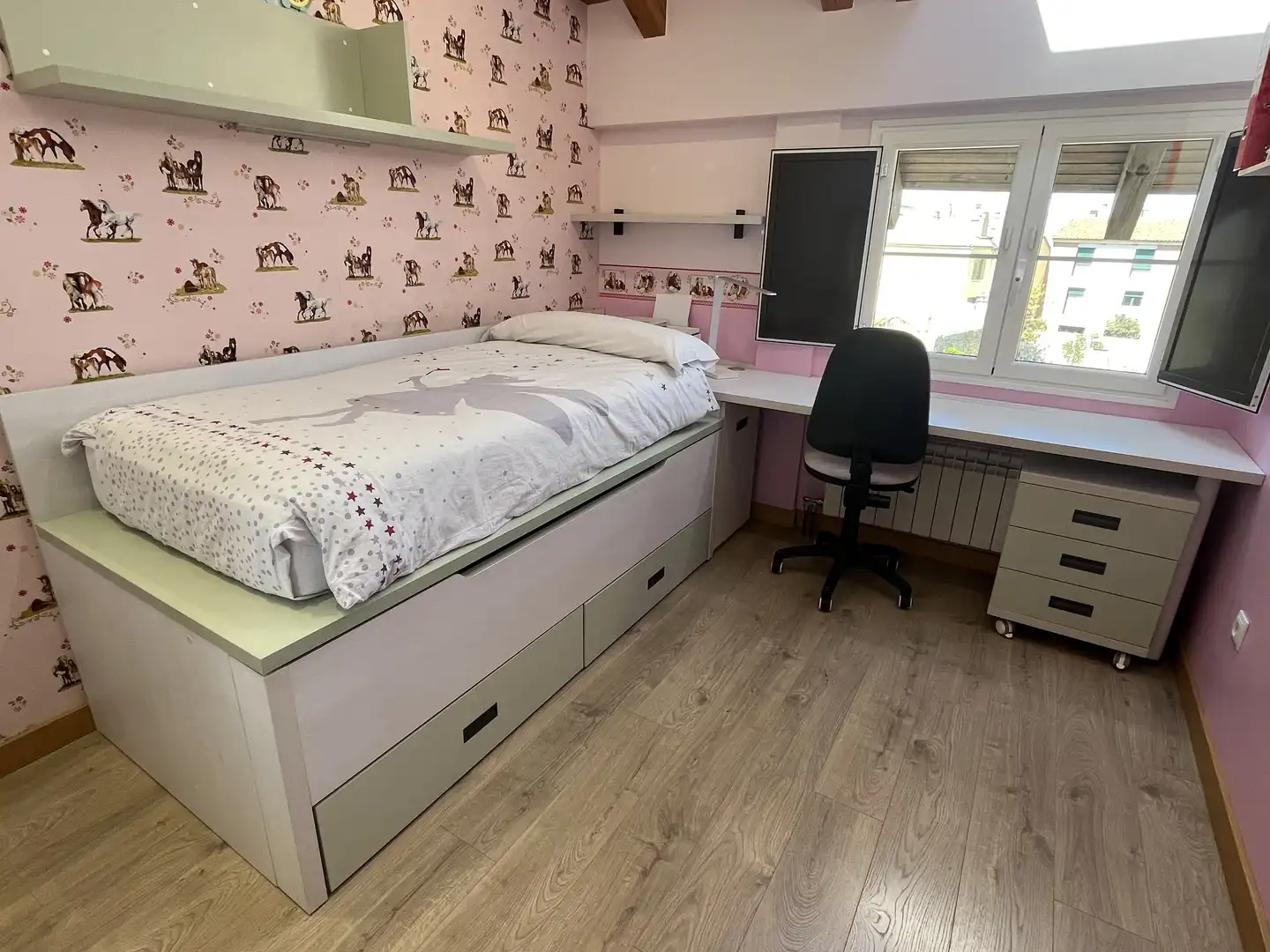 Piso en venta en Calle Camino de Velilla, 6, Garray Habitación de Piso en venta en Garray