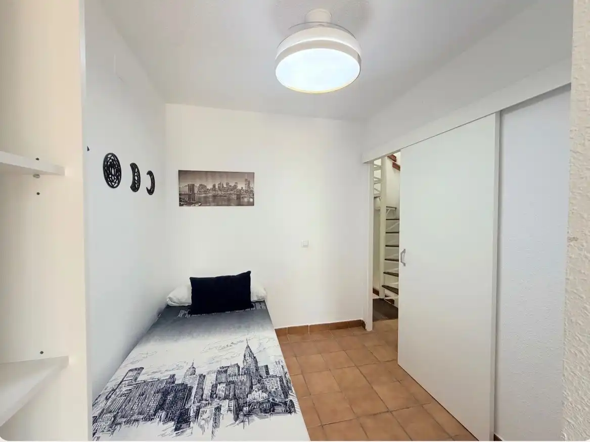 Wohnung zum Verkauf in Urbanización Playa Paraíso, 131, Chullera Wohnung zum Verkauf in Manilva mit Privatgarten, Terrasse und Schwimmbad
