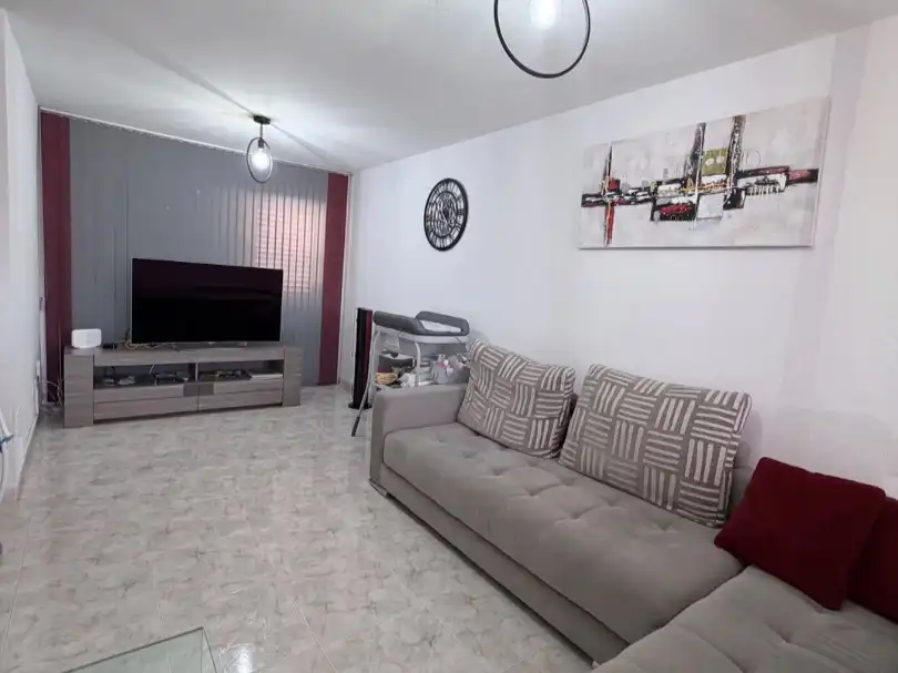 Sala de estar de Dúplex en venta en Santa Lucía de Tirajana con Aire acondicionado, Jardín privado y Terraza