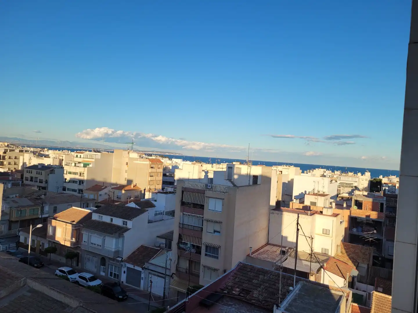 Ático en venta en Calle Molivent, 17, Pueblo Vista exterior de Ático en venta en Guardamar del Segura con Aire acondicionado y Terraza