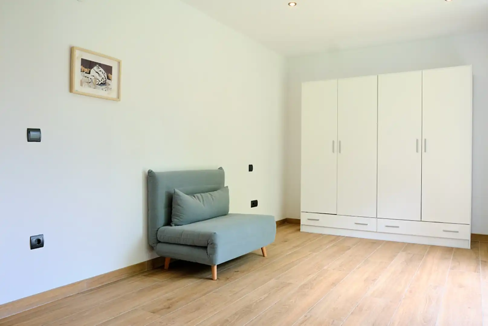 Piso en venta en Calle Valdenoja, 27, Valdenoja Habitación de Piso en venta en Santander con Terraza y Parking comunitario