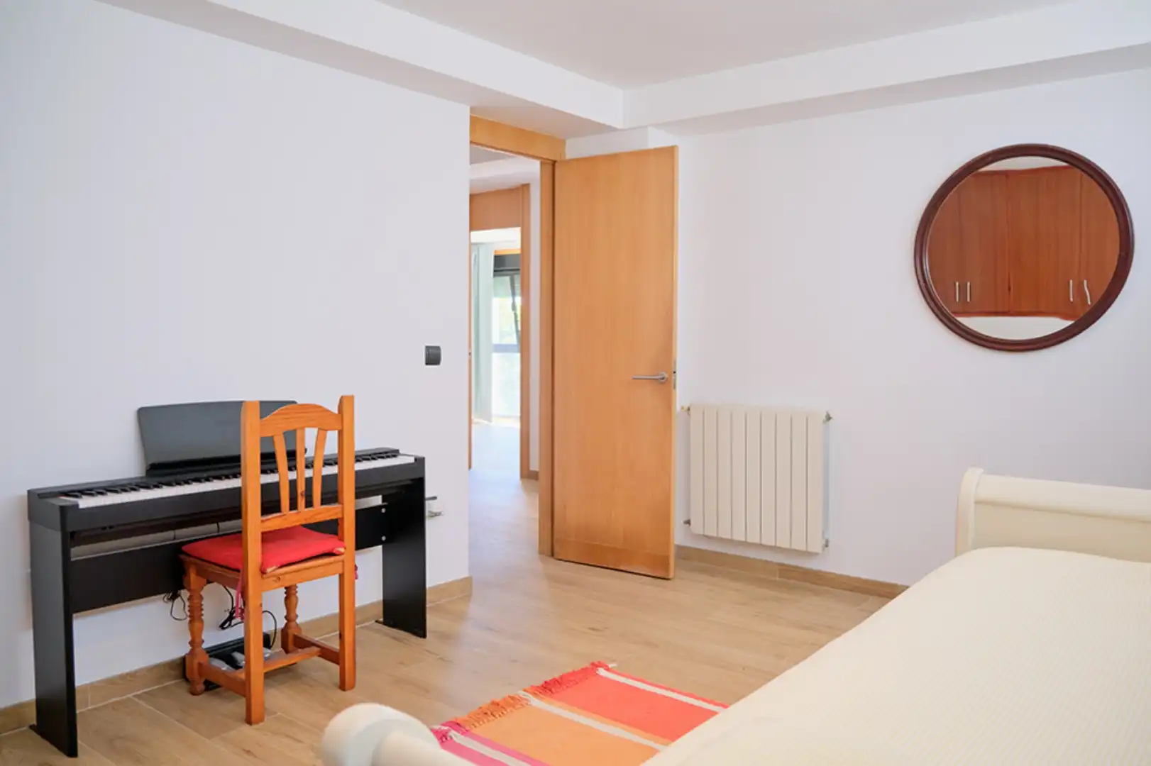 Piso en venta en Calle Valdenoja, 27, Valdenoja Habitación de Piso en venta en Santander con Terraza y Parking comunitario