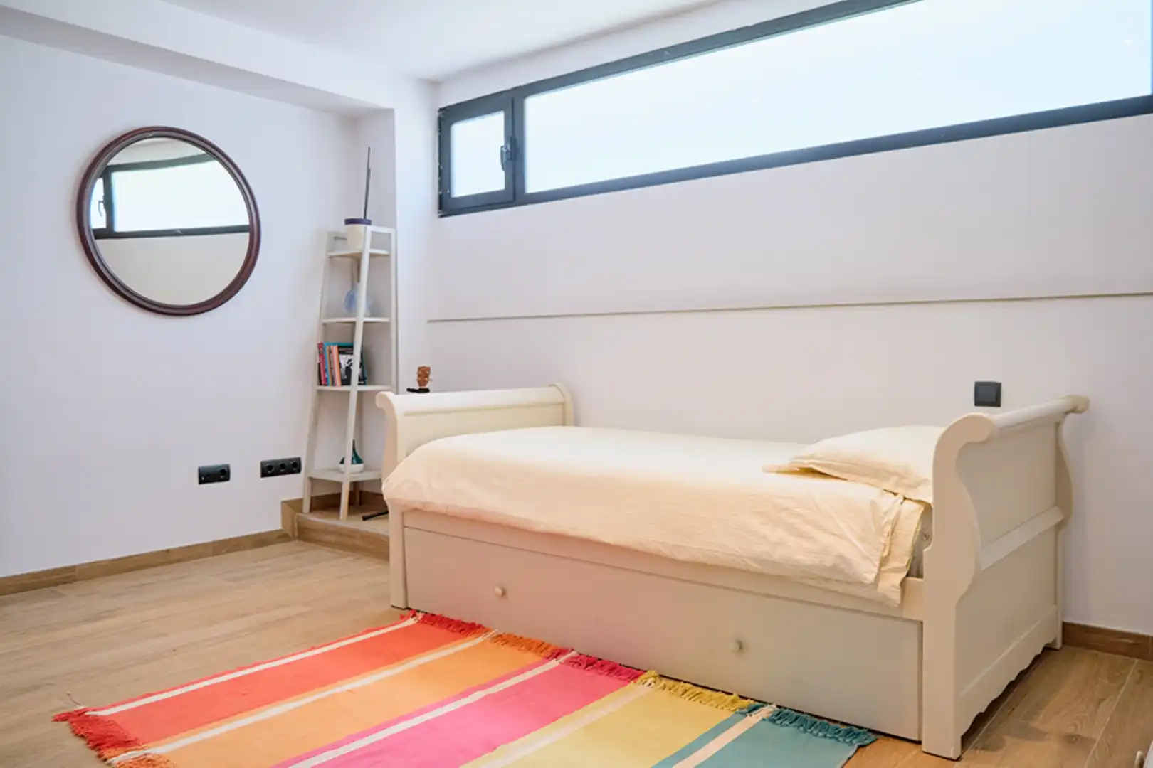 Piso en venta en Calle Valdenoja, 27, Valdenoja Habitación de Piso en venta en Santander con Terraza y Parking comunitario