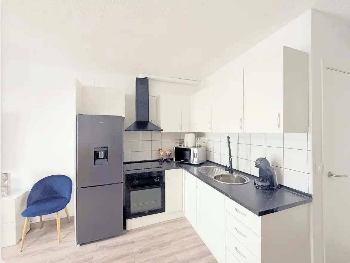Wohnung zum Verkauf in Urbanización Playa Paraíso, 131, Chullera Küche von Wohnung zum Verkauf in Manilva mit Privatgarten, Terrasse und Schwimmbad
