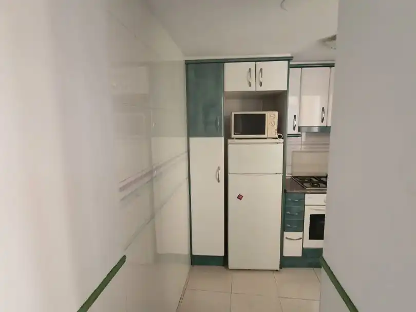 Cocina de Estudio de alquiler en  Logroño con Calefacción y Amueblado