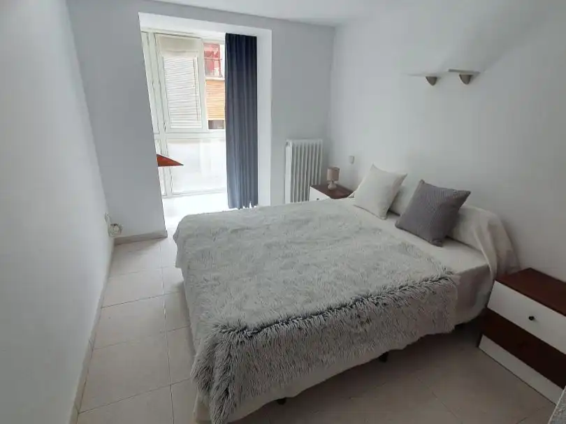Habitación de Estudio de alquiler en  Logroño con Calefacción y Amueblado