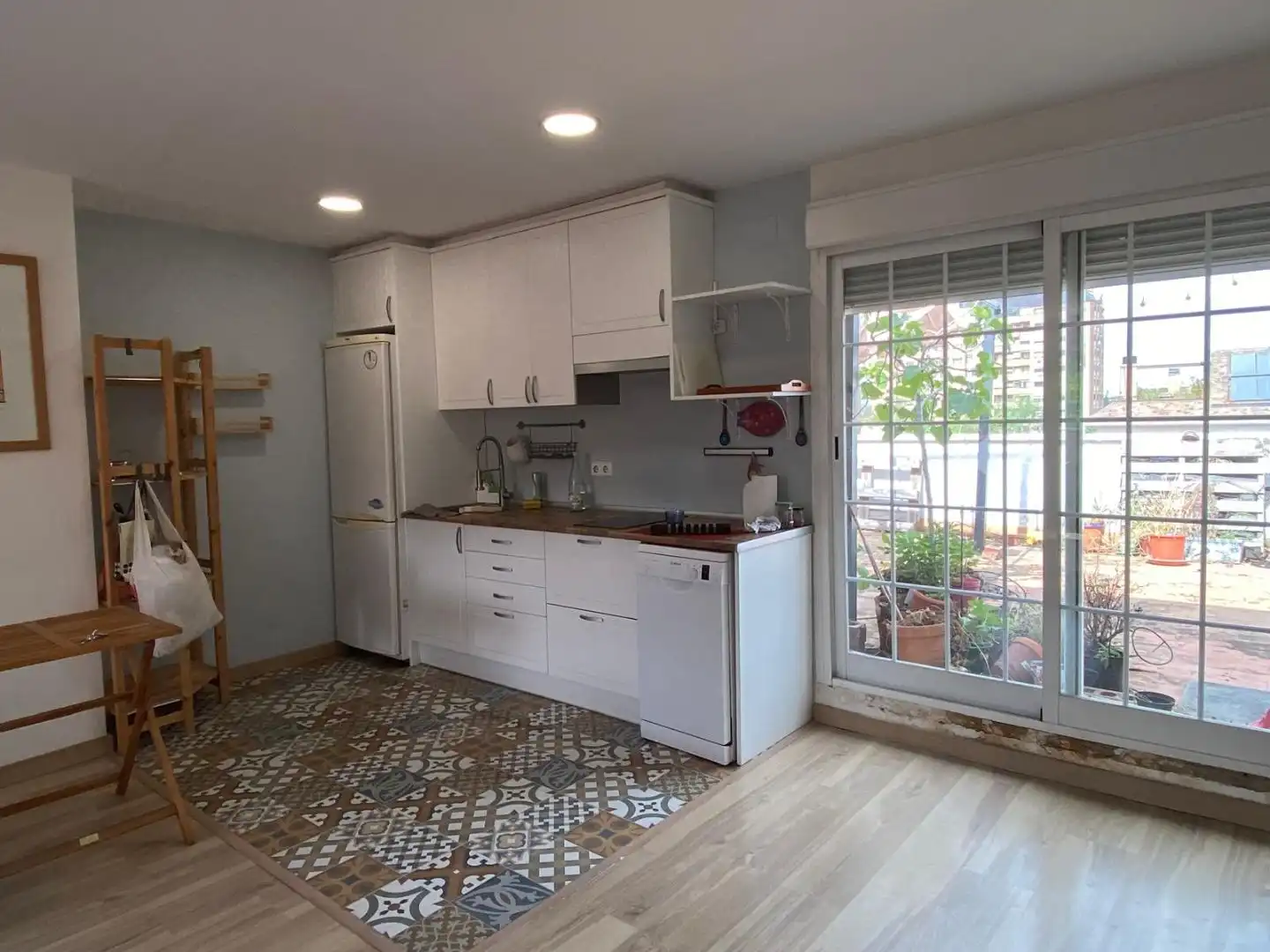 Kitchen of Flat for rent in Madrid  with Air Conditioner, Heating and Terrace