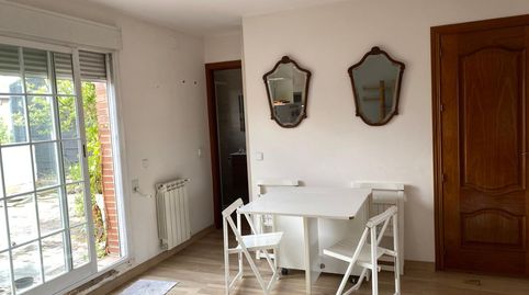 Photo 3 of Flat for rent in Calle Sandalia Navas, 39, Peñagrande, Madrid Capital