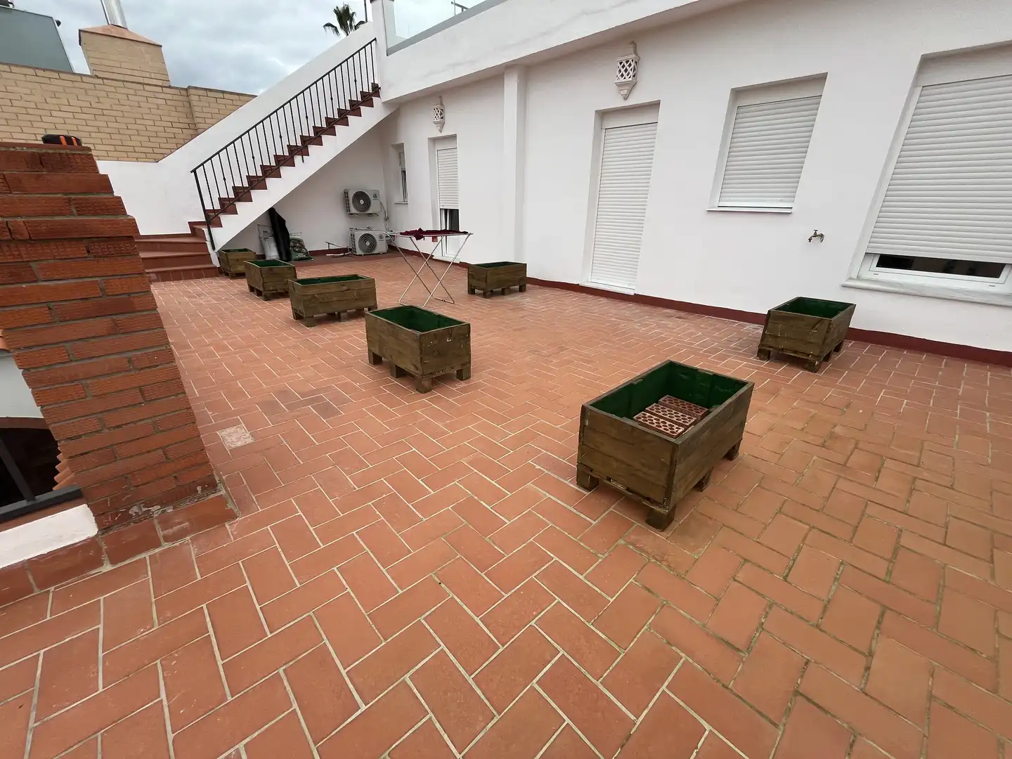 Terrasse von Wohnung zum Verkauf in Aznalcóllar mit Klimaanlage, Parkett und Terrasse