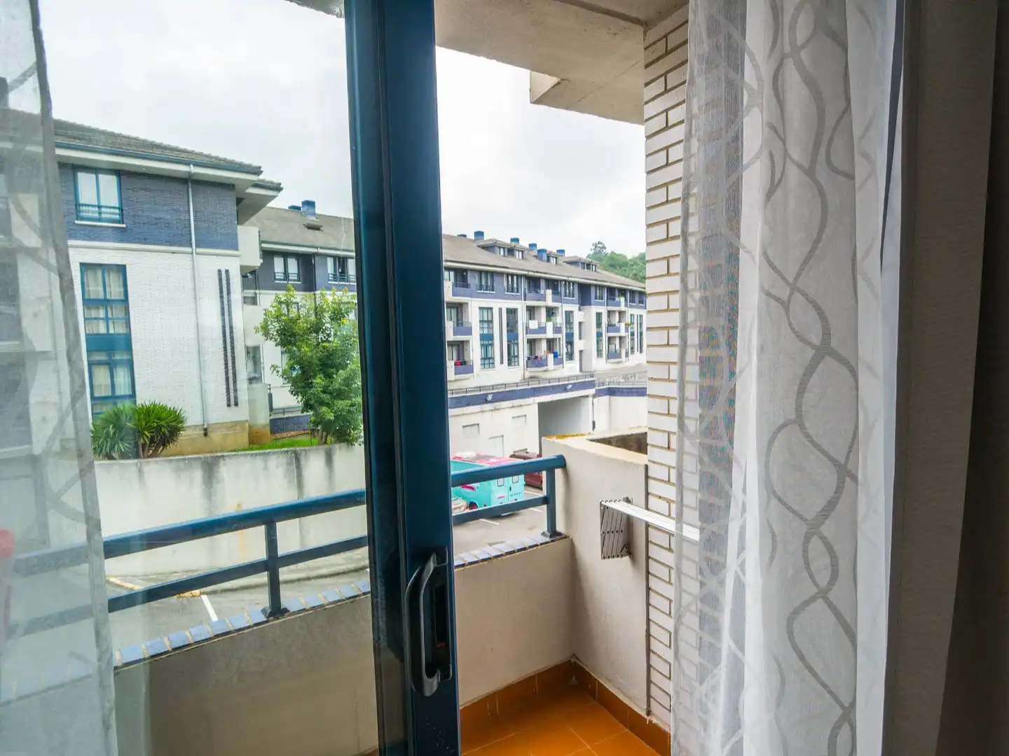 Piso en venta en Urbanización Rìa del Pas, Boo Terraza de Piso en venta en Piélagos con Calefacción, Terraza y Piscina