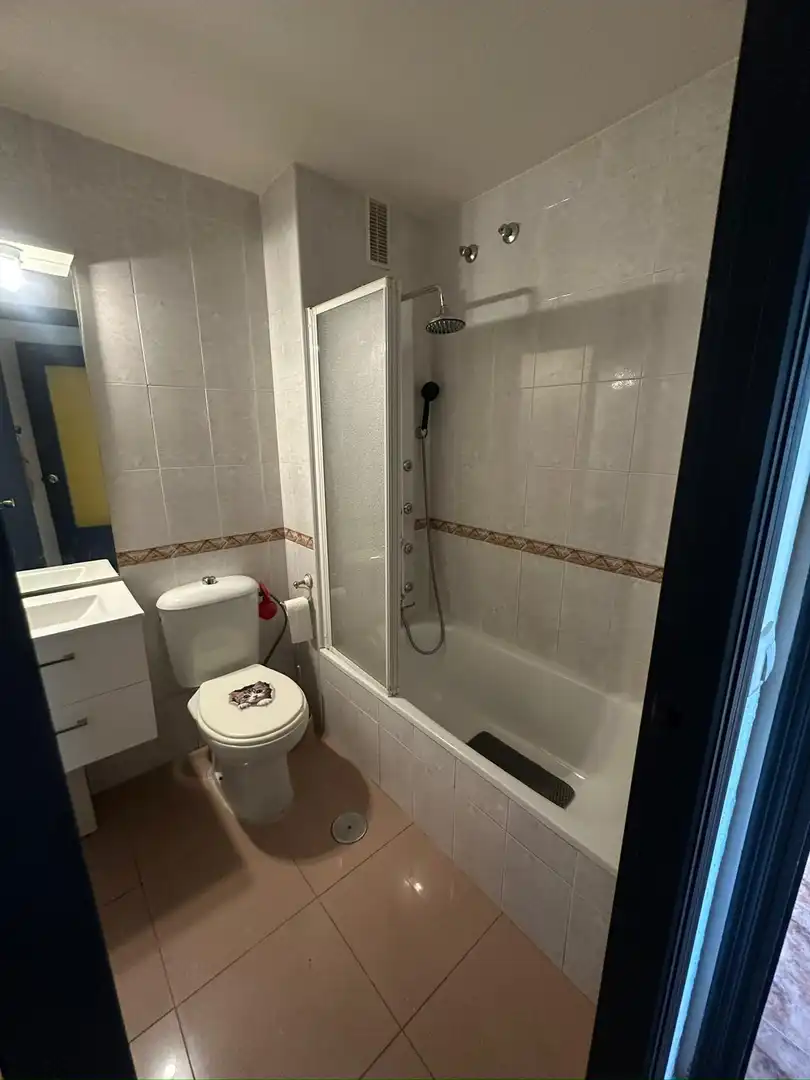 Wohnung zum Verkauf in Avenida Madre Paula Montalt, S/n, Montequinto Badezimmer von Wohnung zum Verkauf in Montequinto mit Terrasse und Schwimmbad