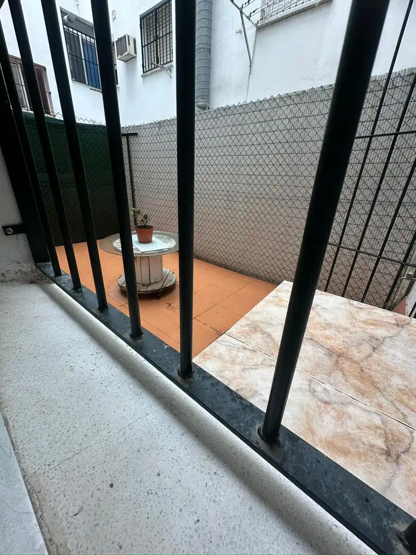 Wohnung zum Verkauf in Avenida Madre Paula Montalt, S/n, Montequinto Terrasse von Wohnung zum Verkauf in Montequinto mit Terrasse und Schwimmbad