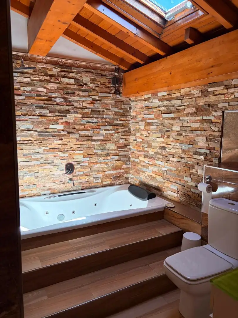 Casa o chalet de alquiler en Rúa Fonte de Galufa, 10, Cornazo Baño de Casa o chalet de alquiler en Vilagarcía de Arousa con Calefacción, Parquet y Terraza