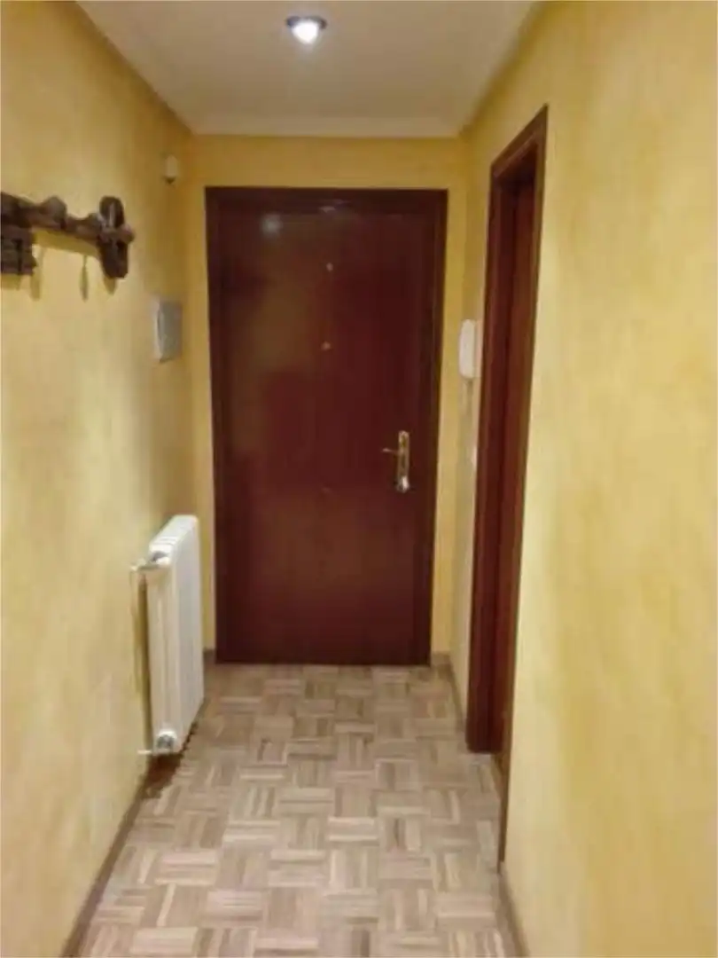 Wohnung zur Miete in Valverde de la Virgen mit Heizung und Möbliert