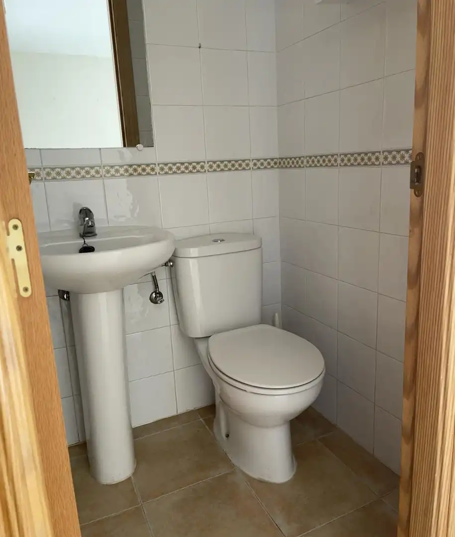 Detached homes for sale in Calle Jovellanos, 22, Pozoalbero Bathroom of Detached homes for sale in Jerez de la Frontera