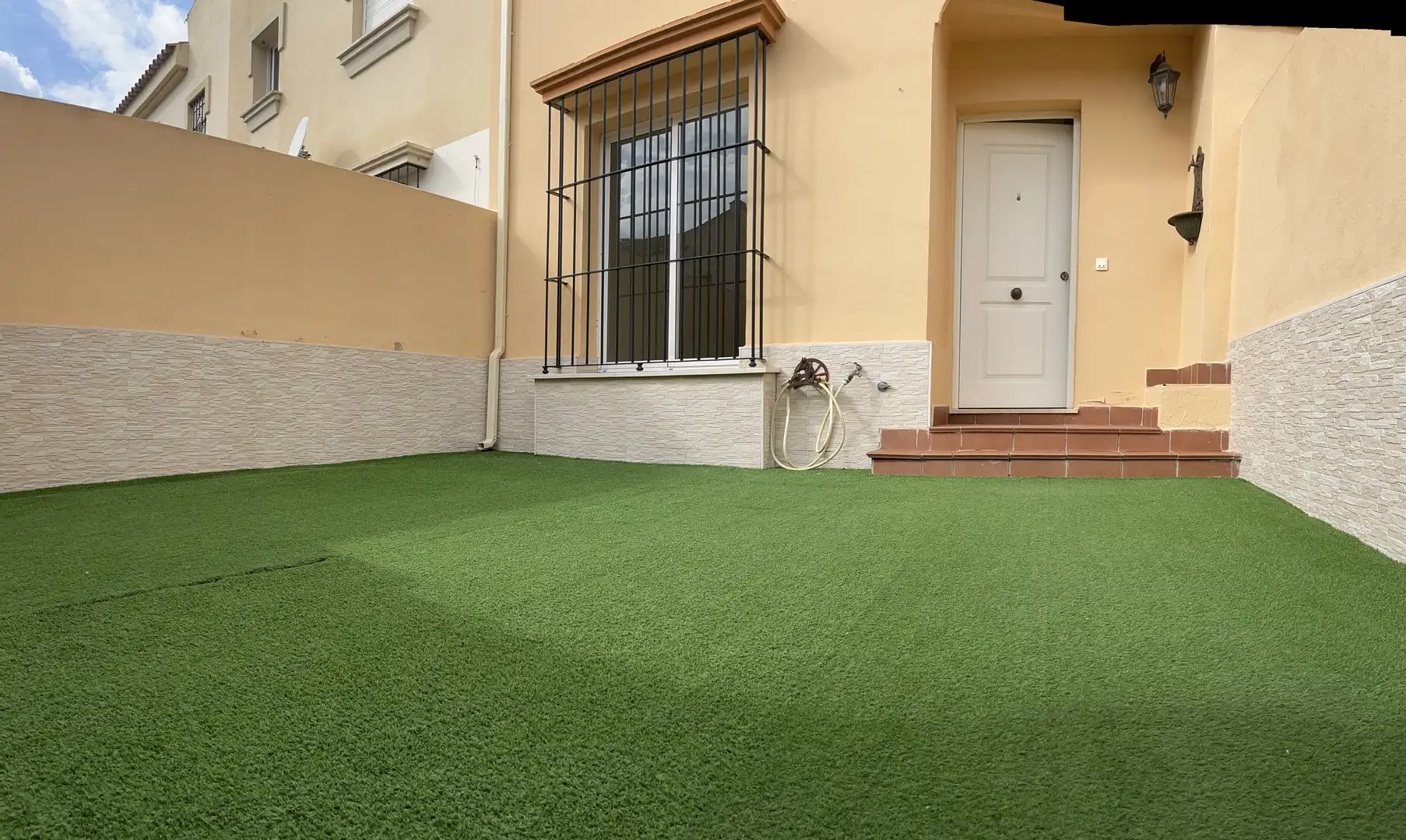 Detached homes for sale in Calle Jovellanos, 22, Pozoalbero Garden of Detached homes for sale in Jerez de la Frontera