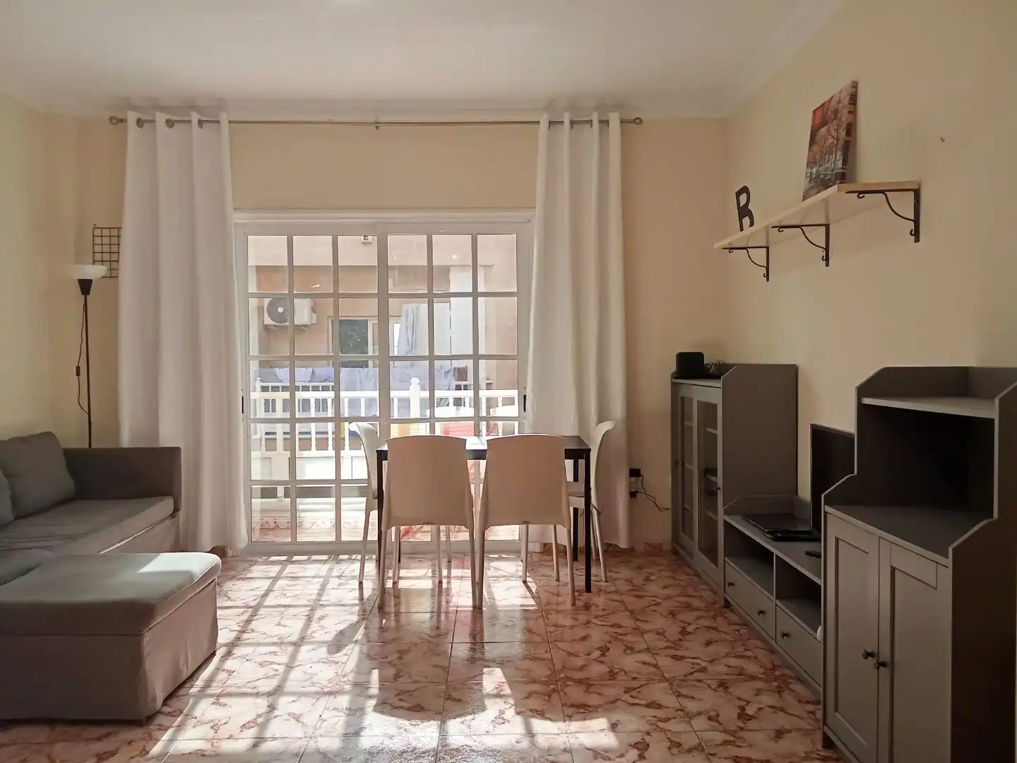 Wohnung zum Verkauf in de Guargacho, 6, Guargacho Wohnzimmer von Wohnung zum Verkauf in Arona mit Terrasse, Möbliert und Balkon
