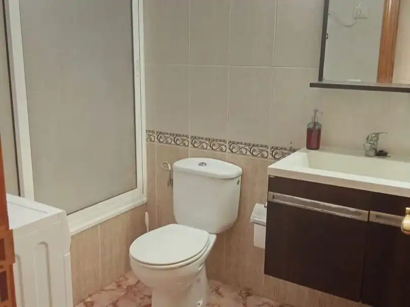 Wohnung zum Verkauf in de Guargacho, 6, Guargacho Badezimmer von Wohnung zum Verkauf in Arona mit Terrasse, Möbliert und Balkon