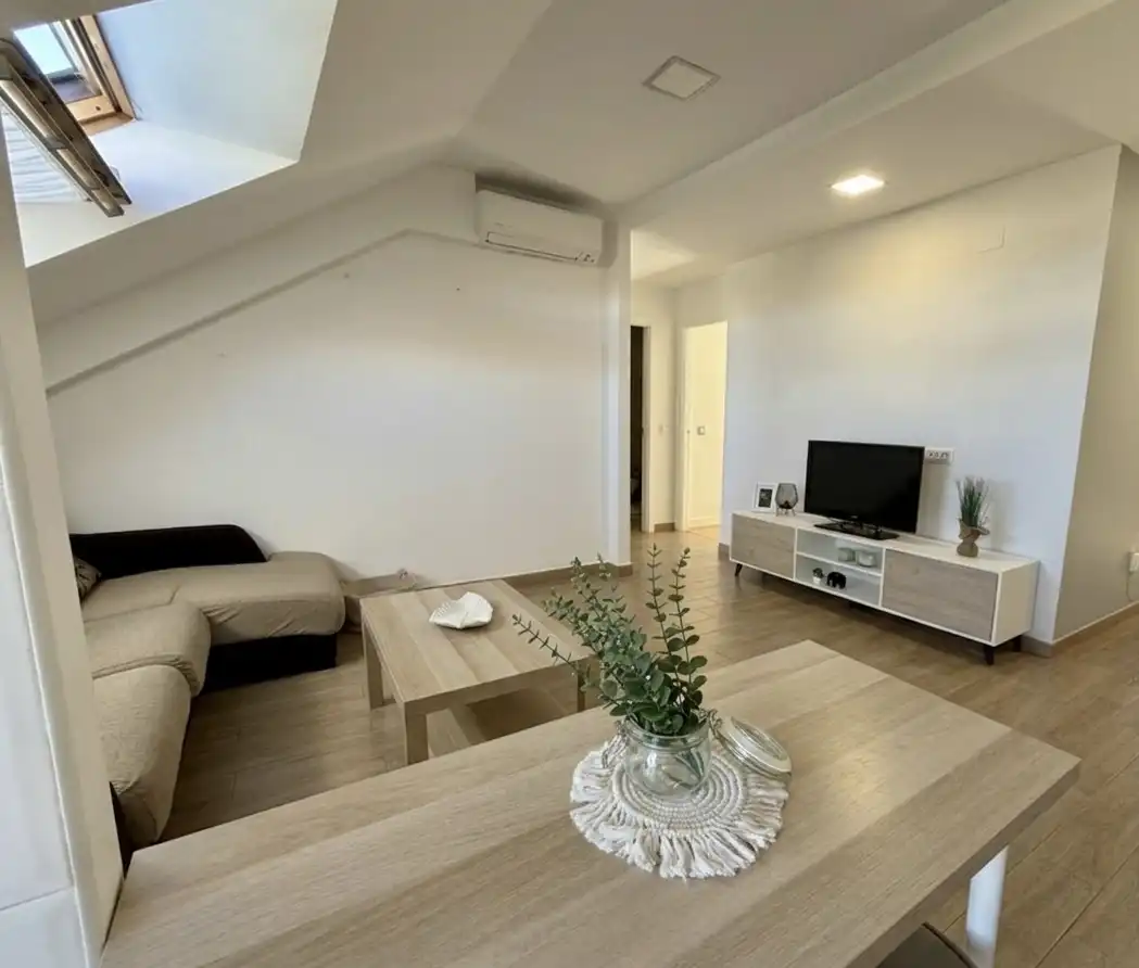 Flat for rent in Avenida Madrid, 23, Valverde de la Virgen Living room of Flat for rent in Valverde de la Virgen with Air Conditioner, Heating and Terrace